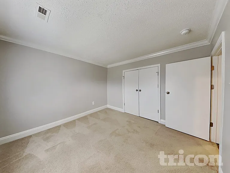 11608 Stewarts Crossing Dr — Photo 13