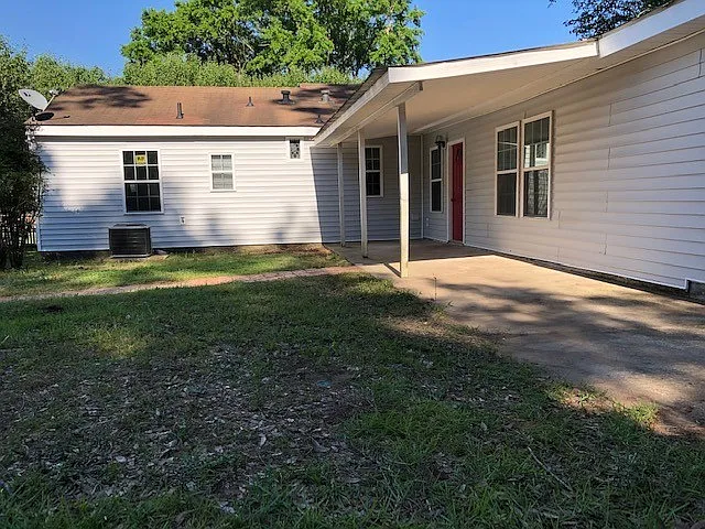 1259 W Bellewood Dr — Photo 22