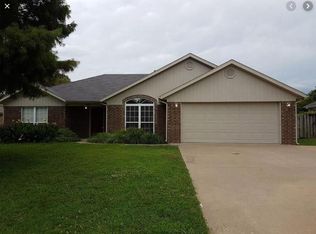 209 Paradise Way, Bentonville, AR 72712