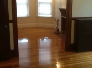 18 Maynard St #1, Arlington, MA 02474