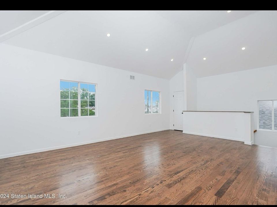 1st image of 52 Arlington Ave Floor 2