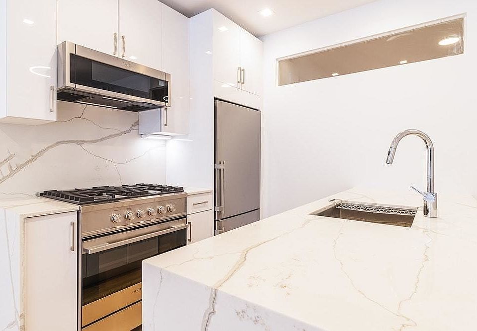 1st image of 88 Atlantic Ave #6A