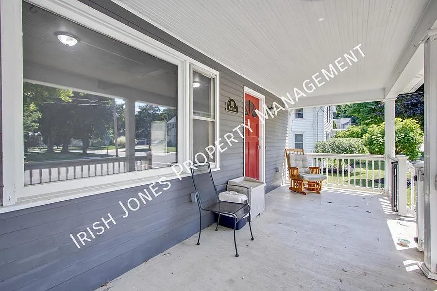 5 bed, 1.5 bath, $2,200 — Photo 4