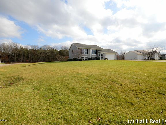3rd image of 13492 S Park Meadows Ct