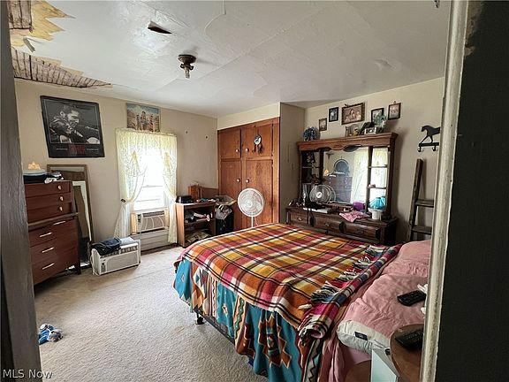 5th image of 26 Daniels Ave
