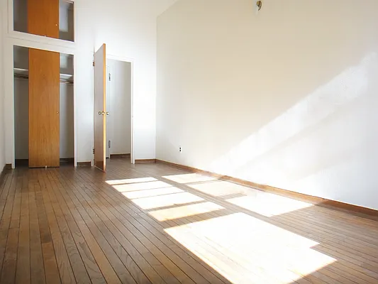 Rented by Balass Ralph, LREB | media 8