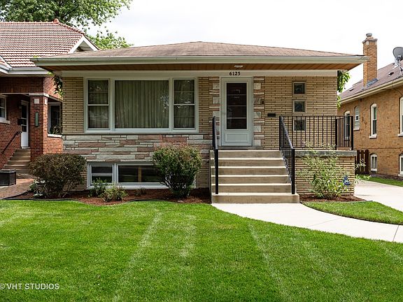 2nd image of 6125 N Kilbourn Ave