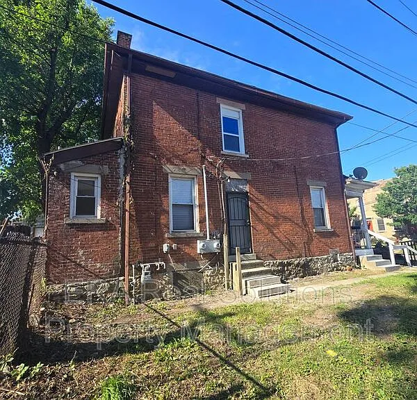 730 S Ohio Ave — Photo 2