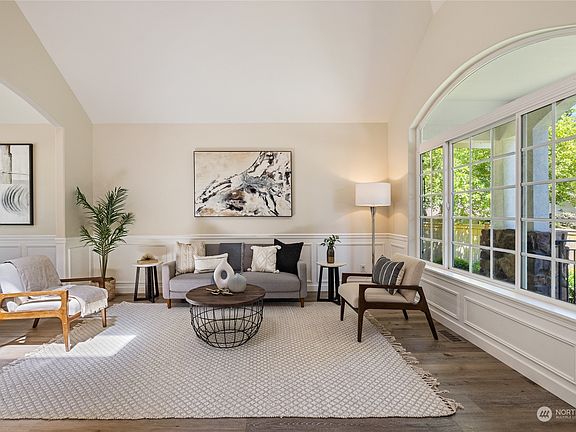 3rd image of 12922 53rd Avenue NW