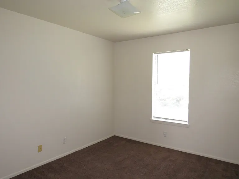 2014 Cedarhill Dr #D — Photo 7