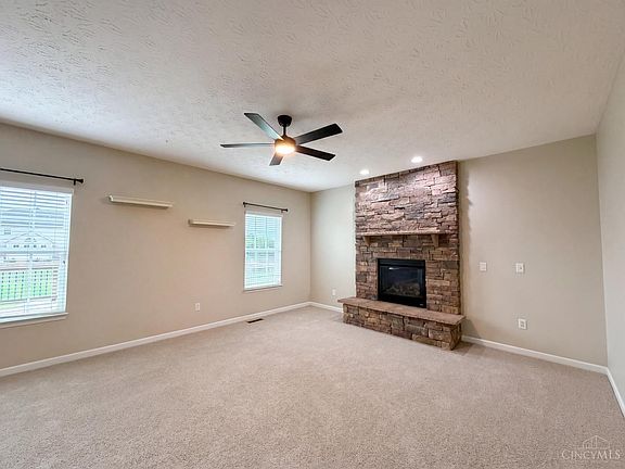 3rd image of 7533 Cherokee Ln