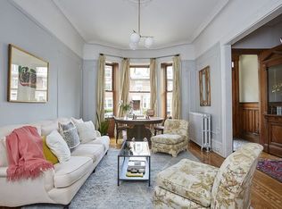 22 Midwood St, Brooklyn, NY 11225