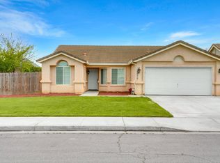 1576 Via Del Pettoruto, Gustine, CA 95322