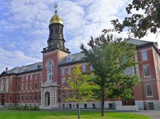 605 Stevens Ave APT 116, Portland, ME 04103