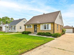 1462 S 96th St, Milwaukee, WI 53214