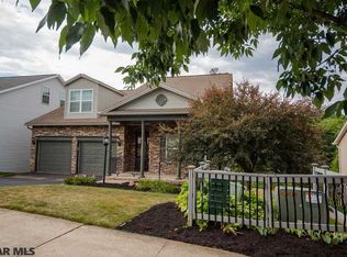 148 Honors Ln, State College, PA 16803