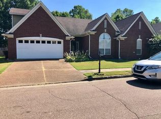 9221 Durhamshire Dr, Cordova, TN 38016