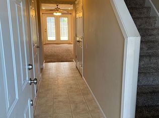 126 Darby Woods Ct, Radcliff, KY 40160