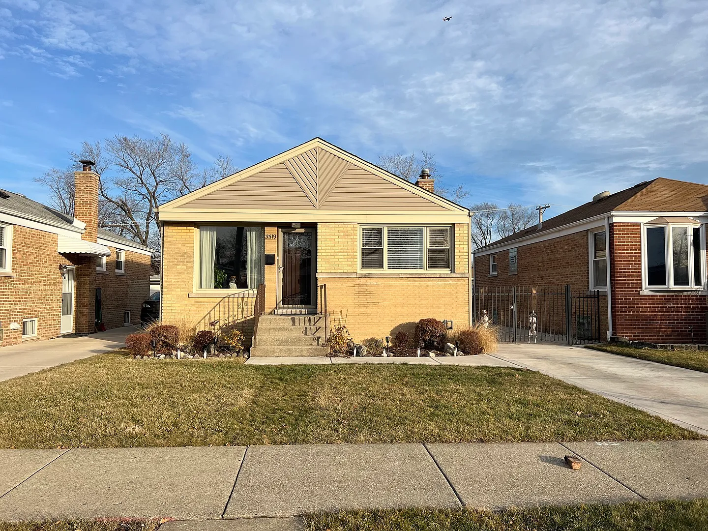 3519 Ernst St photo 1