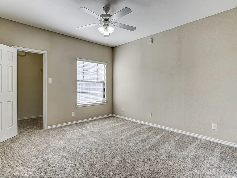Saxony at Chase Oaks Apartments — Photo 42