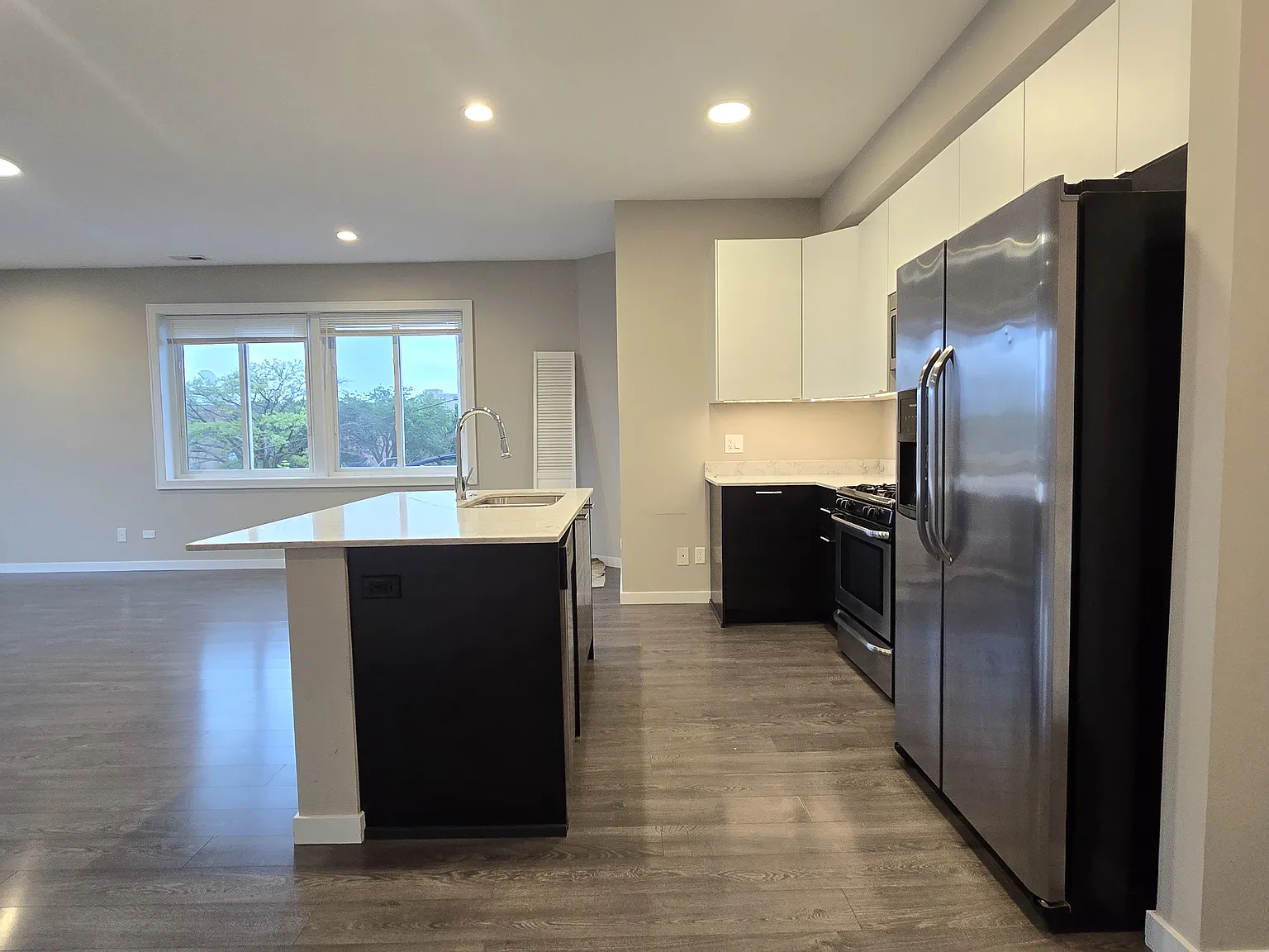 1 bed, 850 sqft, $2,195 — Photo 4