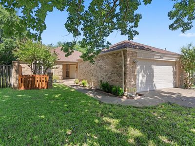 3410 Country Club Pl, Grand Prairie, TX, 75052
