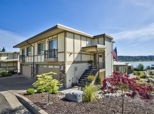 2557 Waterside Ln, Bremerton, WA 98312