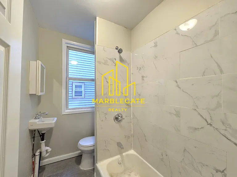115-117 Seymour Ave #11 — Photo 7