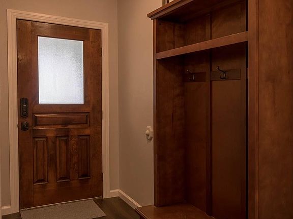 3rd image of 6008 Kary Lynn Dr