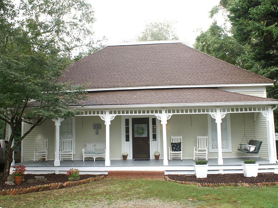 1st image of 1131 Church St