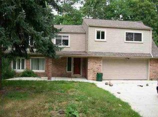 9910 Church Rd #1, Grosse Ile, MI 48138