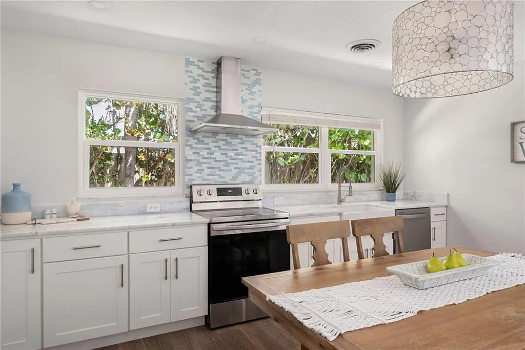 2 bed, $6,500 — Photo 4