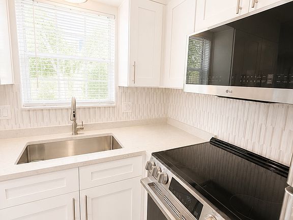 2nd image of 130 Georgia Ave #C