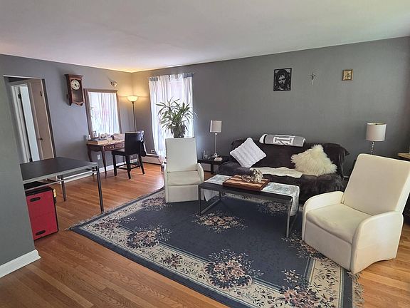 3rd image of 6159 N Meade Ave