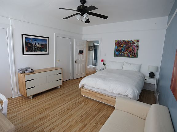 3rd image of 1153 Magnolia Ave APT B