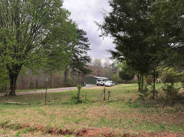 132 Jamyn Ct, Cowpens, SC 29330