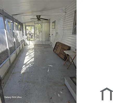 1610 W Bay Dr #40 — Photo 5