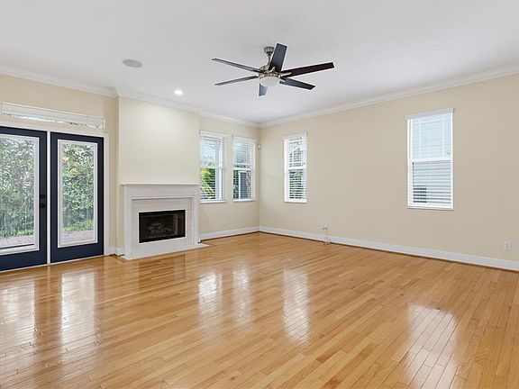 3rd image of 2889 BAYSHORE TRAILS DRIVE