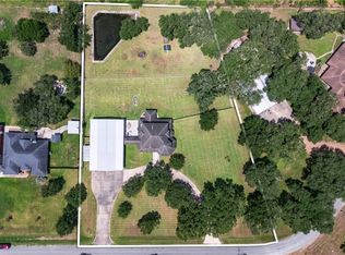 1144 Live Oak Dr, Inez, TX 77968