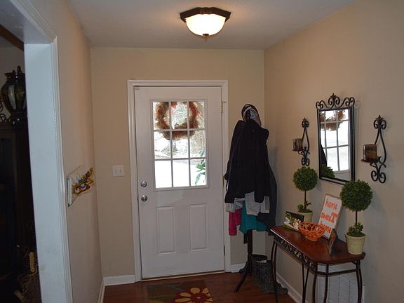 4th image of 8328 Lucas Ln