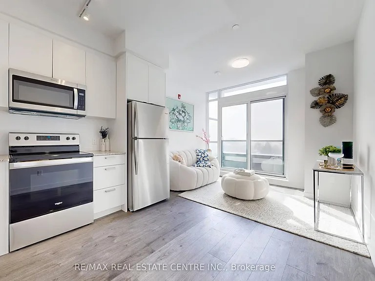 1010 Dundas St E #Penthouse 12 — Photo 10