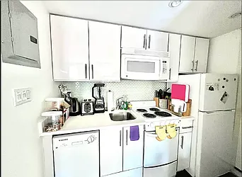 Rented by Living New York