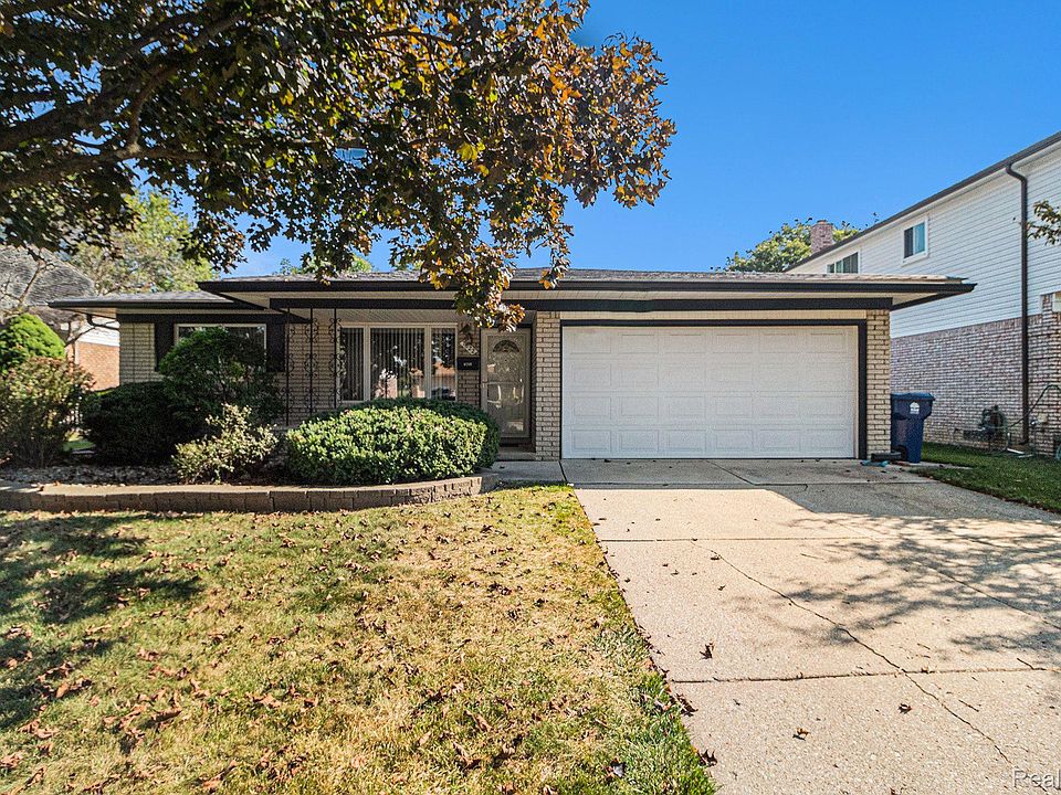 1st image of 7622 Sussex Ct
