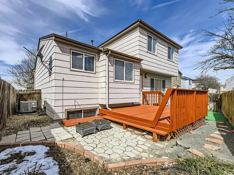4064 Dunkirk Ct — Photo 13