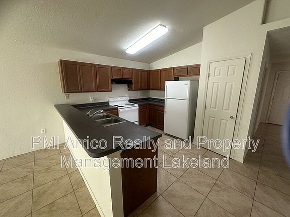5th image of 941 Pisgah Pl