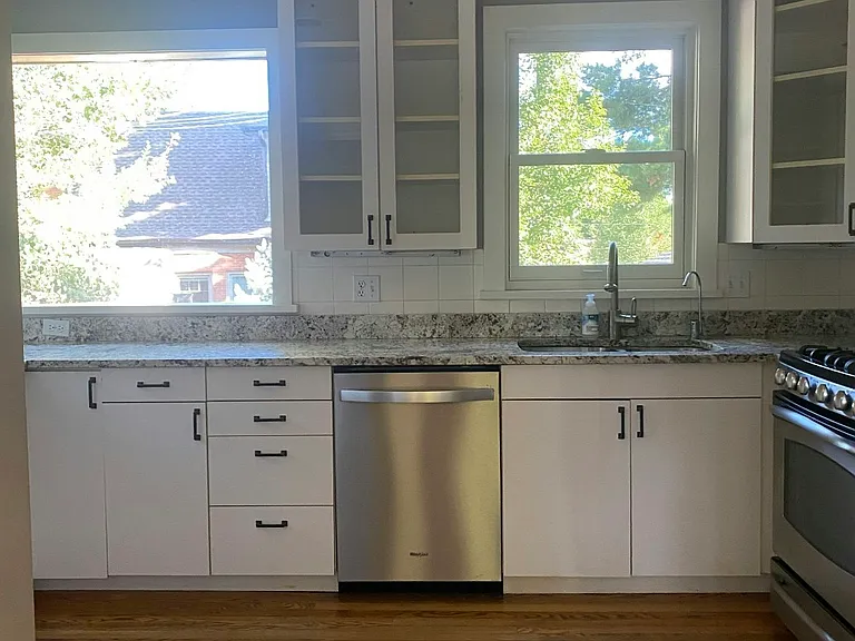 309 E Florida Ave — Photo 8