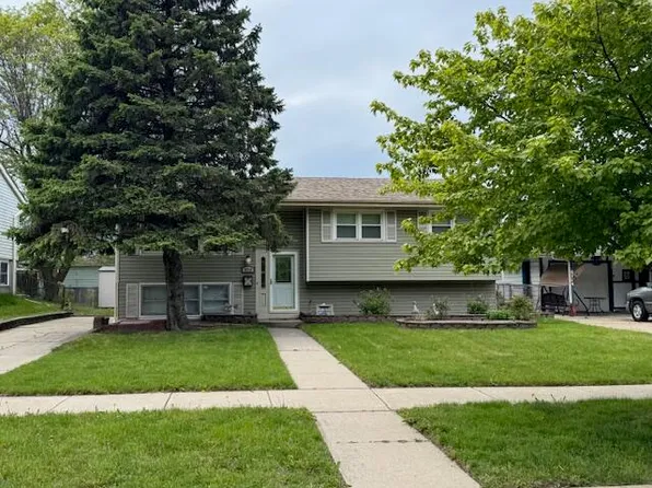 6718 Tennessee Ave, Hammond, IN 46323