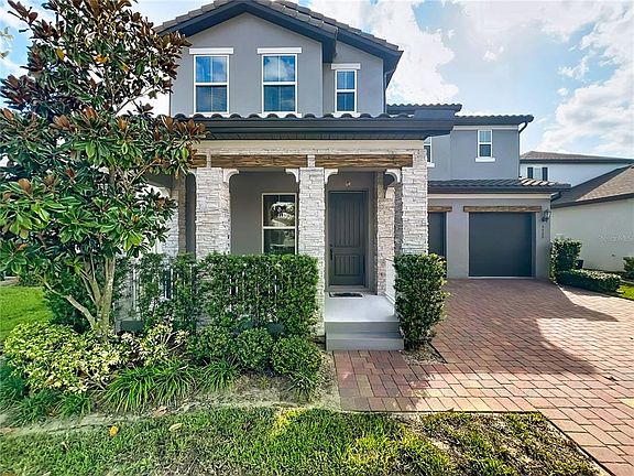 3rd image of 9929 Summerlake Groves St