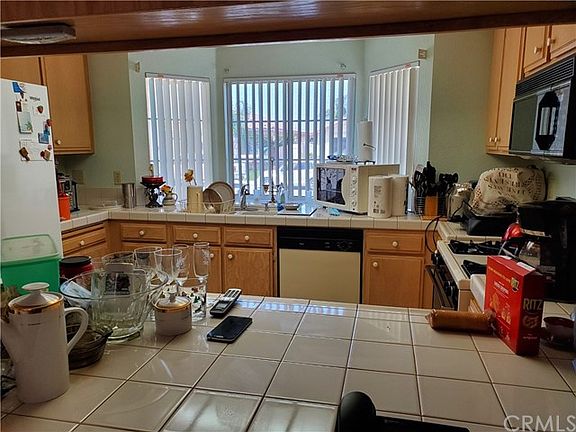 4th image of 28344 Via Bandita
