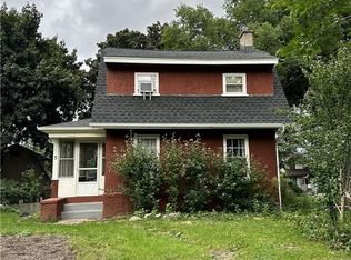 5 Drumore Cres, East Rochester, NY 14445